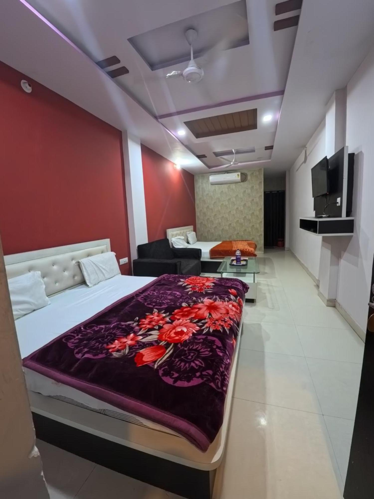 Hotel Aapno Shyam And Restaurant Khatu Экстерьер фото